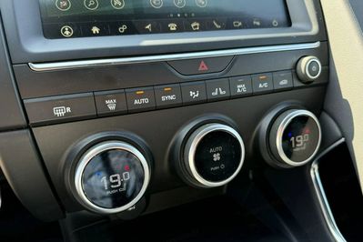 Jaguar E-Pace 2.0