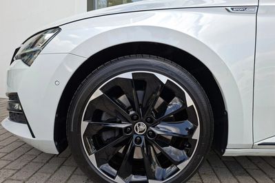 Skoda Superb 2.0 TSI 4x4 Sportline DSG