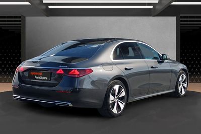 Mercedes Klasa E 300 e Avantgarde
