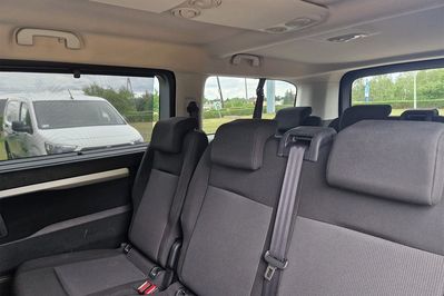 Peugeot Traveller Long L2H1 Business EAT8