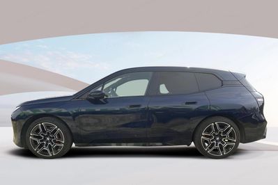 BMW iX xDrive60 111.5kWh