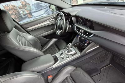 Alfa Romeo Stelvio Turbo Veloce Q4