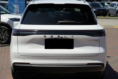 Geely Starray EM-i 1.5 PHEV Pro