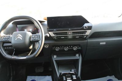 Citroen C4 Shine EAT8