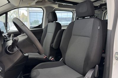 Opel Combo Van L2H1 Zabudowa Brygadowa