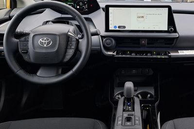 Toyota Prius Plug-in 2.0 Hybrid Prestige