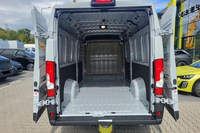 Peugeot Boxer Heavy L4H2 AT8