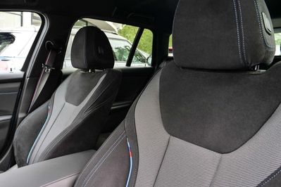 BMW Seria 3 Touring 320d xDrive M Sport