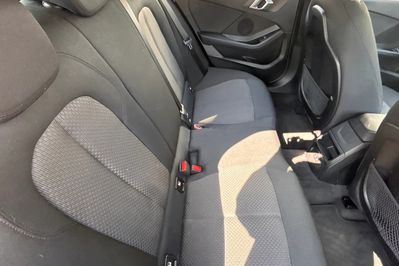 BMW Seria 1 118i Advantage aut