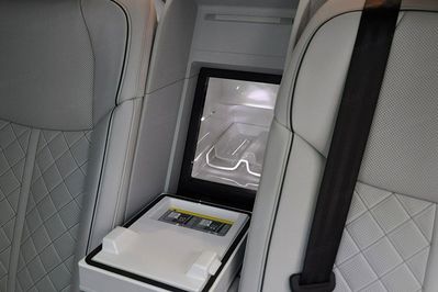 Audi A8 L 60 TFSI e quattro S Line