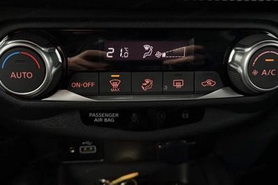 Nissan Juke 1.0 DIG-T N-Connecta