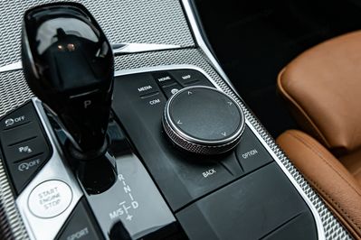 BMW Seria 3 330i M Sport sport-aut