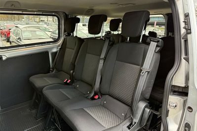 Ford Transit Custom L2H1 AT