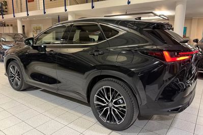 Lexus NX 350h Omotenashi 2.5 Hybrid AWD