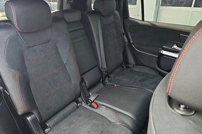 Mercedes GLB 200 AMG Line