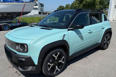 Renault R4 Techno 52kWh Comfort Range