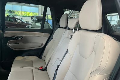 Volvo XC90 B5 B AWD Plus Bright 7os aut