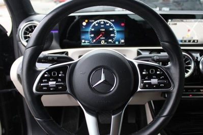 Mercedes Klasa A 220 d Progressive