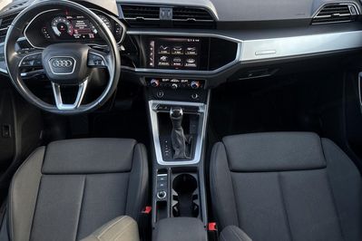 Audi Q3 35 TFSI mHEV S tronic