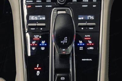 Porsche Panamera 4S E-Hybrid Sport Turismo