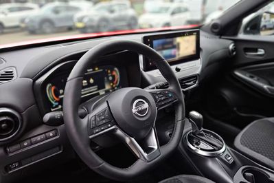 Nissan Juke N-Connecta 1.0 DIG-T