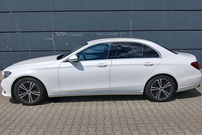Mercedes Klasa E E 220 d  Avantgarde