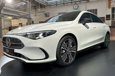 Mercedes CLA 180 Progressive