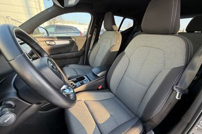 Volvo XC40 B3 Plus Dark aut