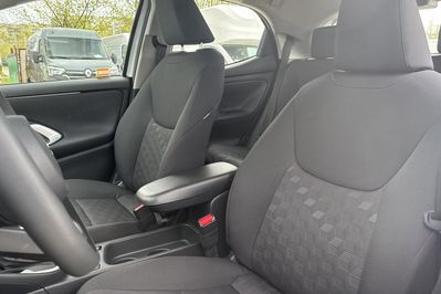 Toyota Yaris Comfort  1.5 Hybrid