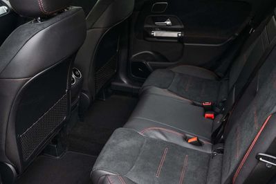 Mercedes GLB 220 4-Matic AMG Line