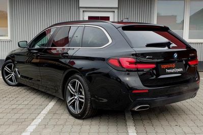 BMW Seria 5 Touring 530e xDrive Luxury Line