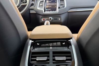 Volvo XC90 B5 B AWD Ultimate Bright 7os