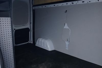 Renault Trafic L2H2 Zabudowa Warsztatowa
