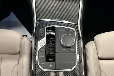 BMW Seria 3 330i xDrive M Sport