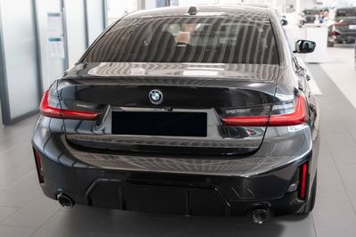 BMW Seria 3 318i M Sport