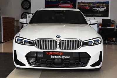 BMW Seria 3 330i xDrive M Sport