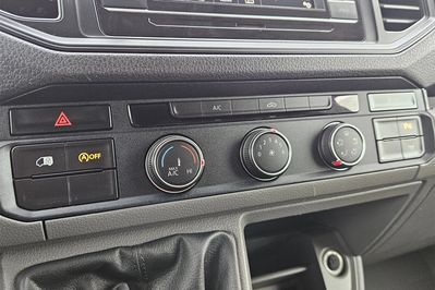 Volkswagen Crafter L4H2 Zabudowa Brygadowa