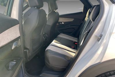 Peugeot 3008 GT 1.6 Hybrid e-EAT8 4x4