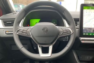 Renault Symbioz Evolution 1.3 TCe mHEV