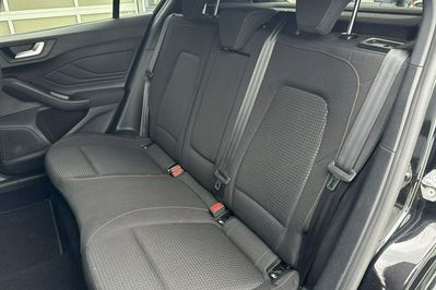 Ford Focus Ecoboost Hybrid St-Line x