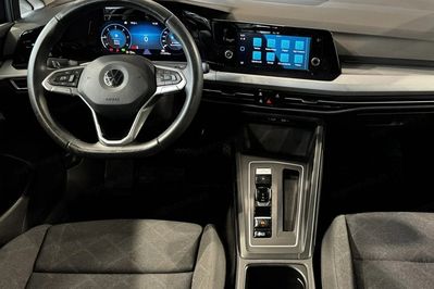 Volkswagen Golf VIII 2.0 TDI DSG