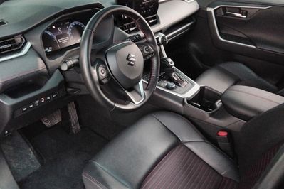 Suzuki Across 2.5 Plug-in Hybrid Elegance 4WD CVT