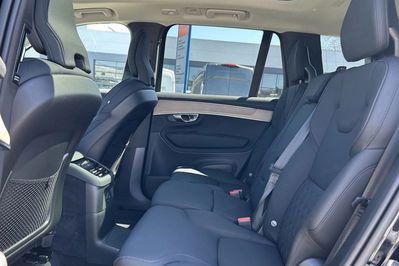 Volvo XC90 T8 AWD Plug-In Hybrid Plus Dark 7os aut