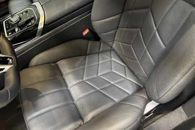 BMW Seria 7 740d xDrive M Sport