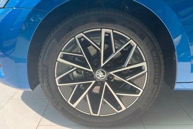 Skoda Octavia Selection Edition 130 1.5 TSI mHEV DSG