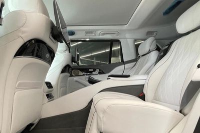 Mercedes GLS Maybach 600 4-Matic