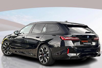 BMW Seria 5 Touring 550e xDrive M Sport