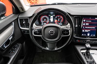 Volvo S90 D4 Inscription