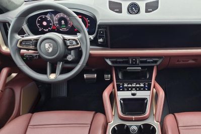 Porsche Cayenne Turbo E-Hybrid