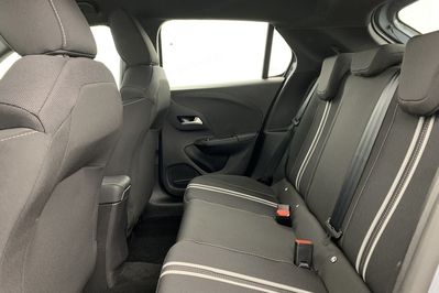 Opel Corsa GS 1.2 Turbo Hybrid DCT